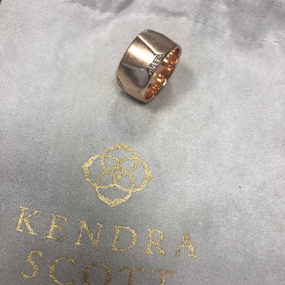 Kendra Scott 2 piece Rose Gold Set